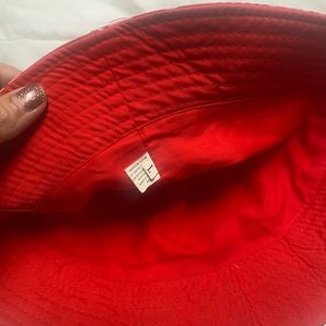 Hawaiian print bucket hat large